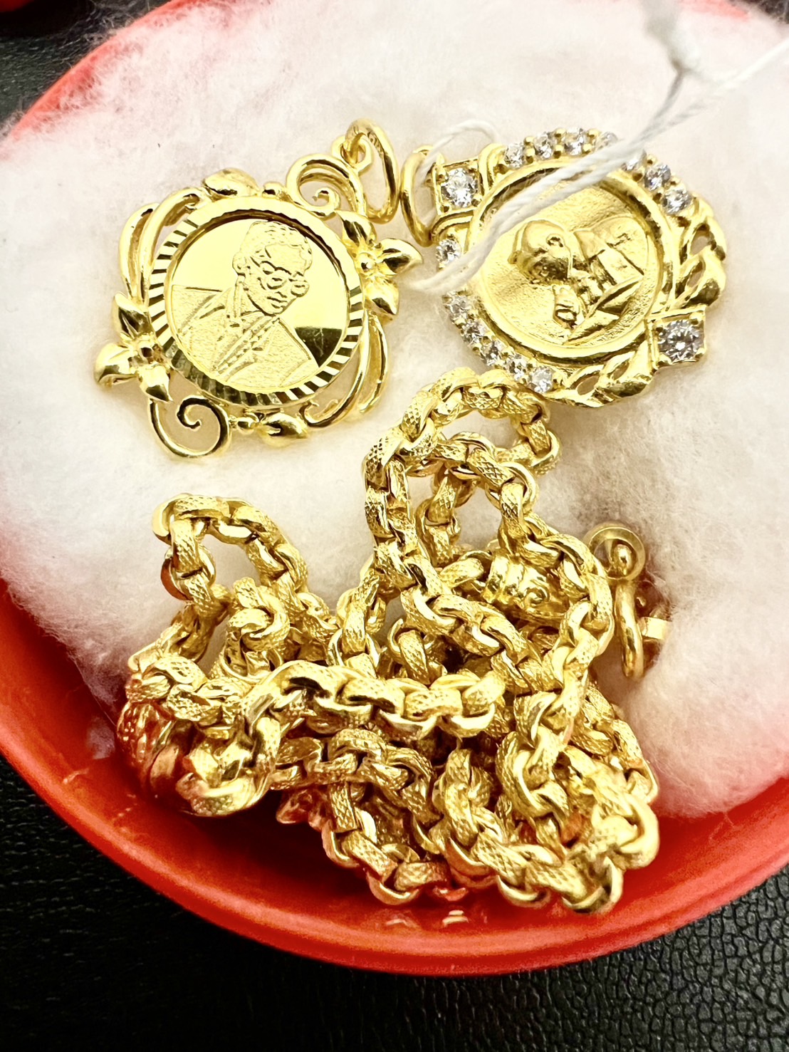 貴金属をお買取りさせていただきました！
