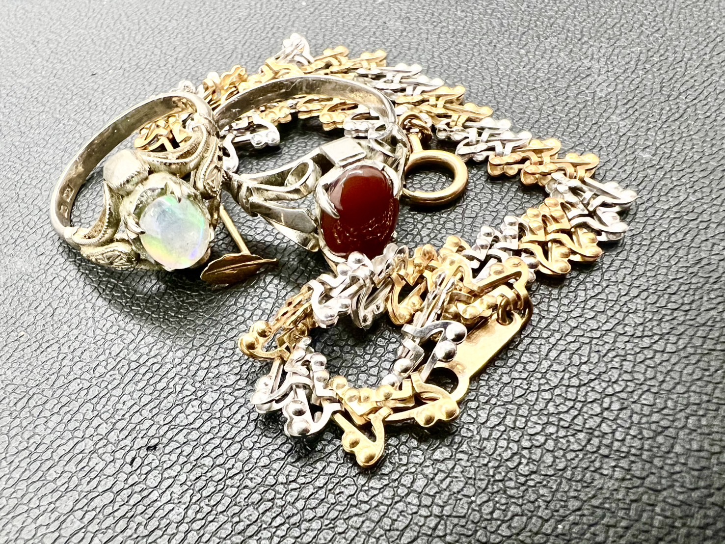貴金属をお買取りさせていただきました！