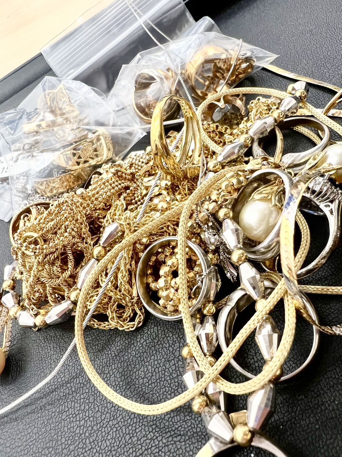 貴金属をお買取りさせていただきました！