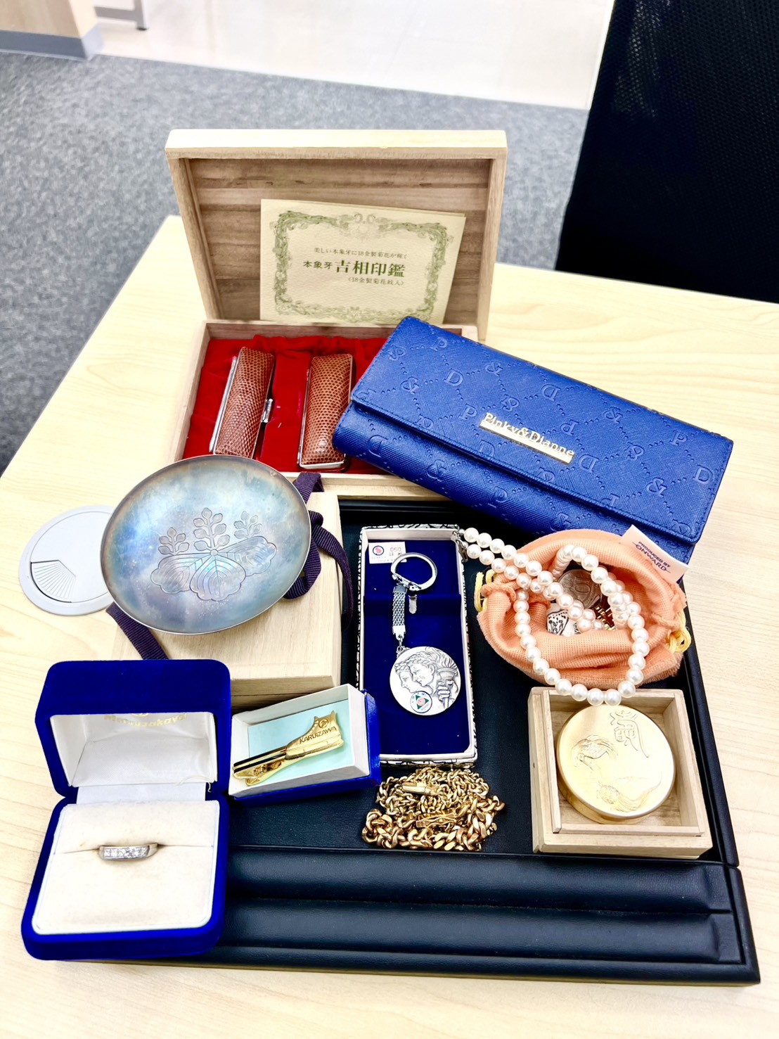 貴金属をお買取りさせていただきました！